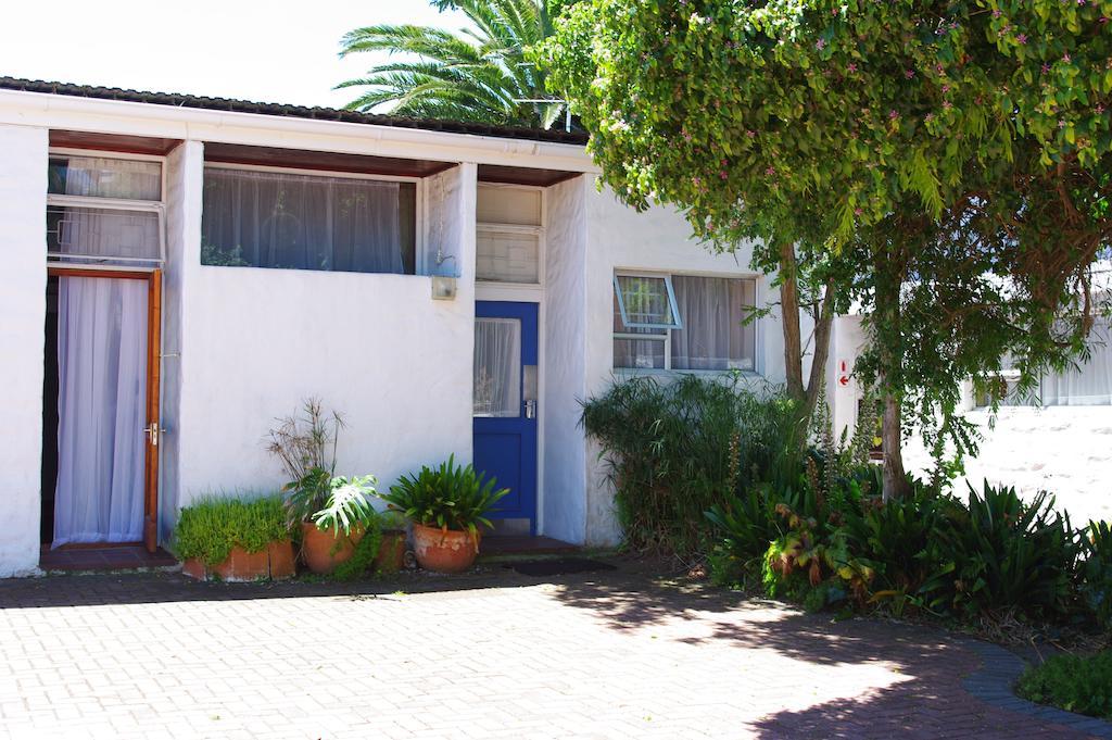 Aqua Marine Guest House Port Elizabeth Extérieur photo