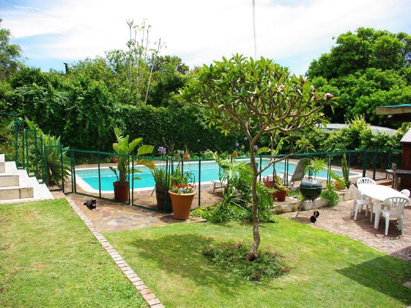 Aqua Marine Guest House Port Elizabeth Extérieur photo